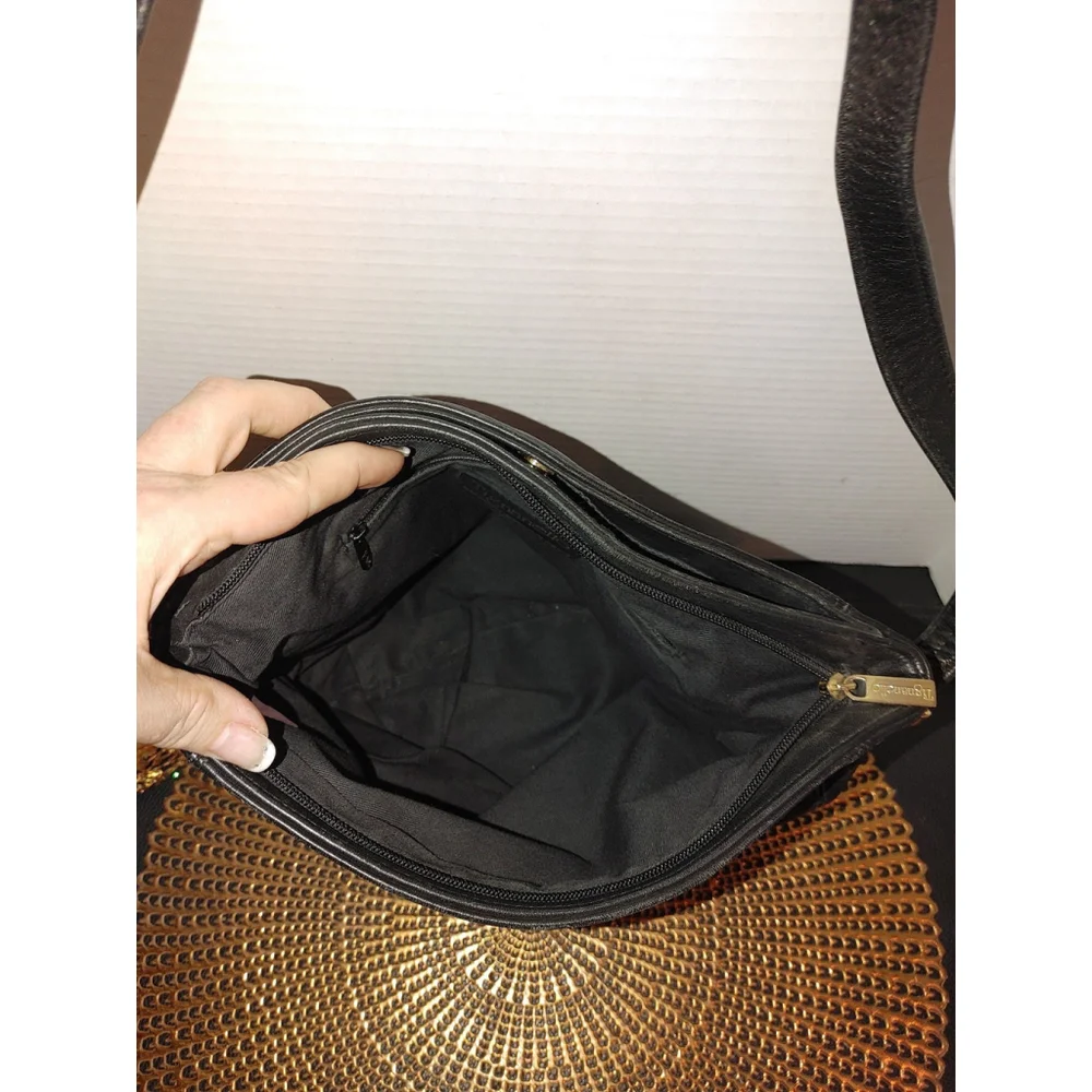 Tignanello Leather Bag - Picture 5 of 7